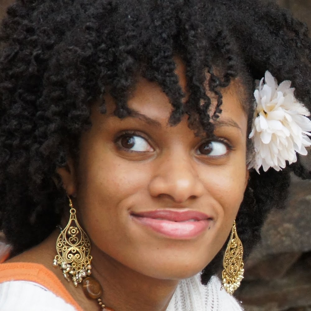 Meet your Posher, Adrienne